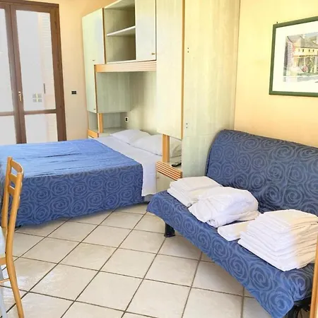 Aparthotel Tramonti 3*