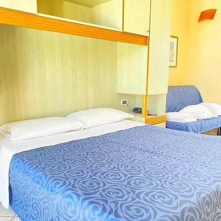 Tramonti Aparthotel Sant Isidoro (Apulia)