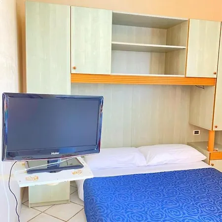 Tramonti 3* Sant Isidoro (Apulia)