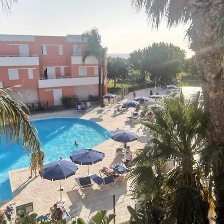 Tramonti Lägenhetshotell 3*