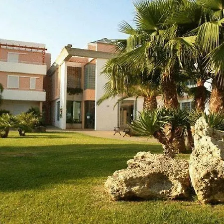 Lägenhetshotell Tramonti Sant Isidoro (Apulia)