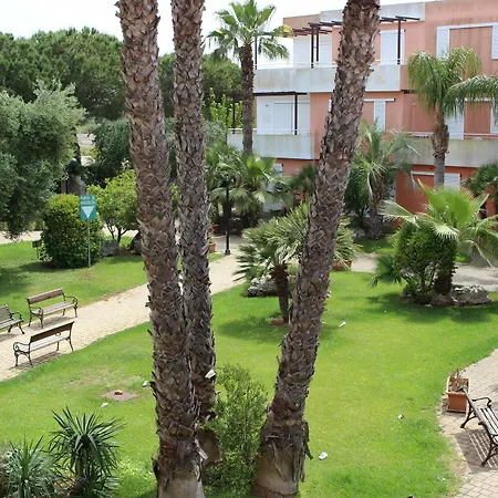 Tramonti Aparthotel Sant Isidoro (Apulia)