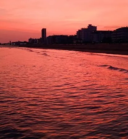 Ξενοδοχείο με διαμερίσματα Tramonti