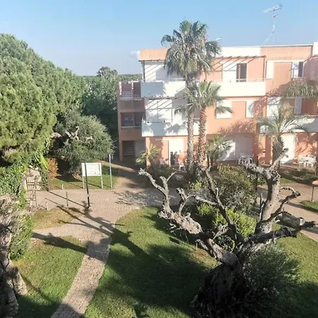 Aparthotel Tramonti Sant Isidoro (Apulia)